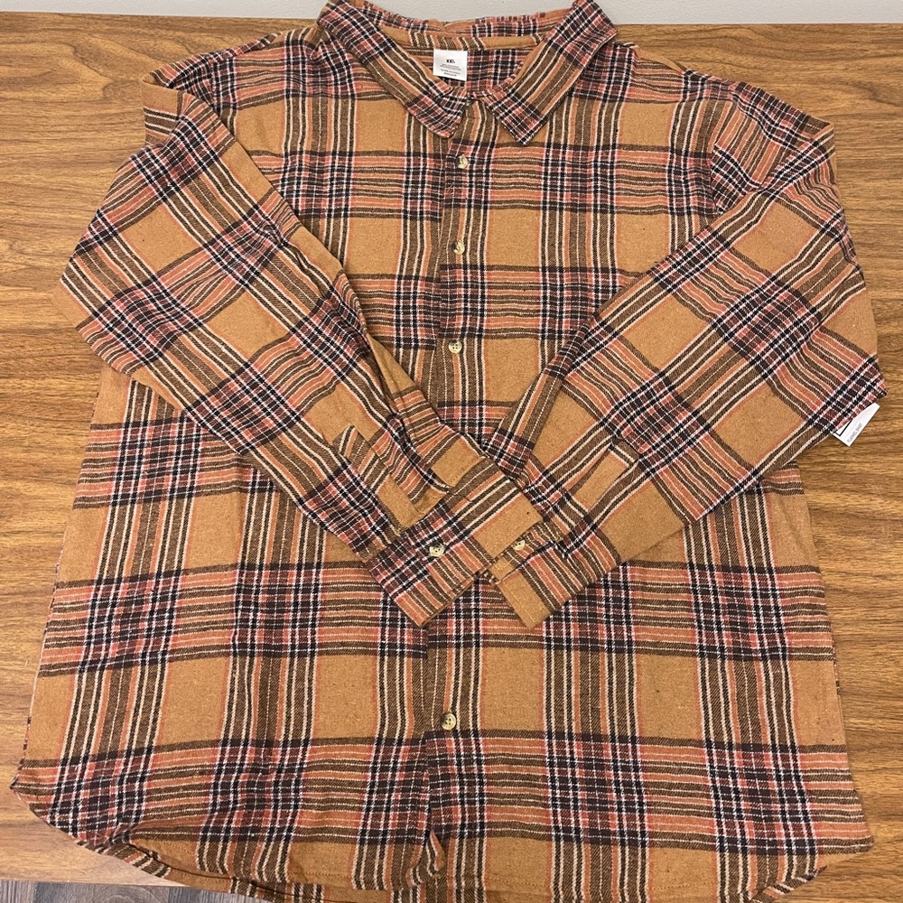 NWT 5B Style Flannel Button Up